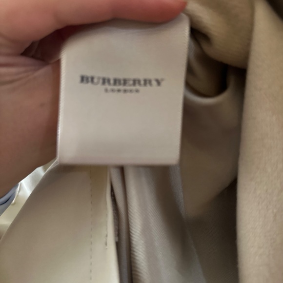 Burberry Trench with wool insert - Picture 9 of 11
